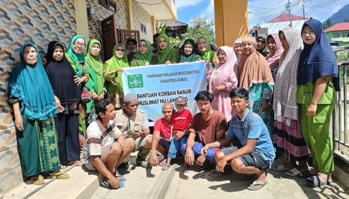 Solidaritas Muslimat NU se-Indonesia Bantu Korban Bencana di Sumbar