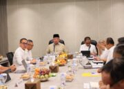 Menteri Nusron Minta Jajarannya Selesaikan Berkas Layanan Pertanahan Secara Terukur