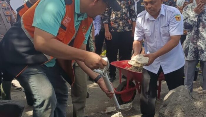 Perhimpunan Indonesia Tionghoa dan BAZ Bangun Bak Penampungan Air di Malalo