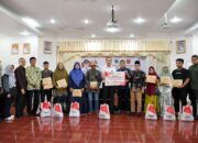 Kemensos Serahkan Santunan Rp2,92 Miliar kepada 123 Ahli Waris Korban Bencana Agam