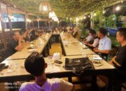 Laksanakan KKN, Mahasiswa Unand Silaturahmi dengan Perangkat Jorong Seberang Mimpi Dharmasraya