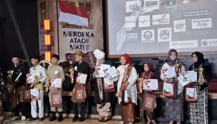 Athafariq Agani dan Clara Fransiska Raih Juara Festival Lagu Perjuangan PBRTV Sumbar