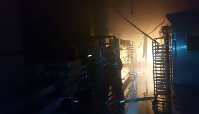 Toko Roti di Padang Terbakar, Kerugian Capai Rp150 Juta