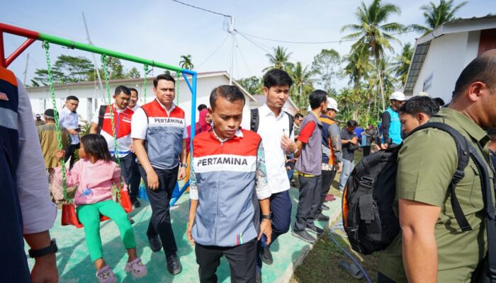 Pertamina Sumbagut Perkuat Pemulihan Huntara Ketapiang bersama Direksi dan DPR RI Komisi VI