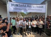 Kepala BNPB Dampingi Menko PMK dan Mendagri Resmikan Hunian Sementara di Sumatera Barat