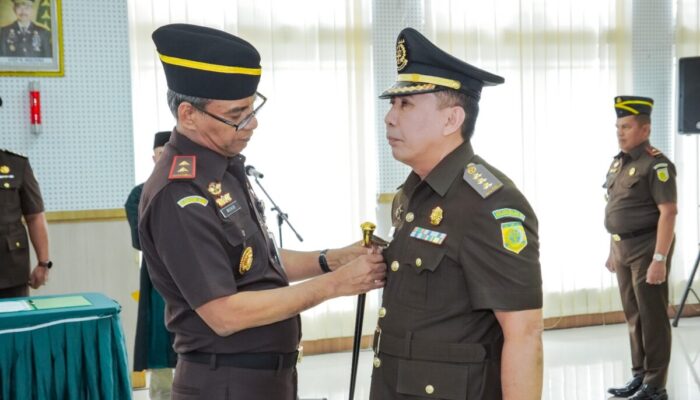 Lantik Aspidmil, Kajati Muhibuddin Minta Segera Bangun Sinergi 