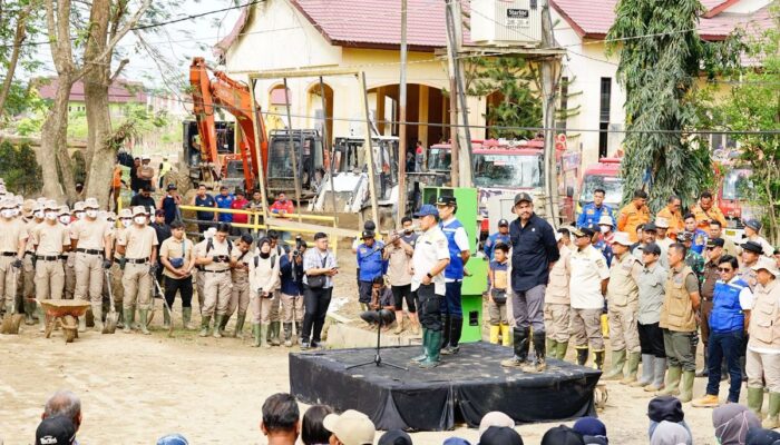 Relokasi Permanen dan Layanan Dasar Dipercepat, Penanganan Pascabanjir di Sumatera Tunjukkan Progres