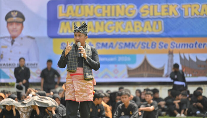 Untuk Siswa Tingkat SMA/SMK/SLB : Silek Tradisi Minangkabau Jadi Ekstrakurikuler Wajib
