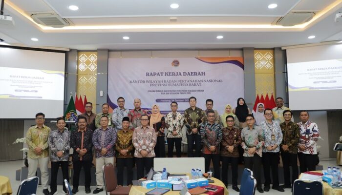Kepala Kantor Pertanahan Padang Pariaman Hadiri Rakerda BPN Sumbar Tahun 2026