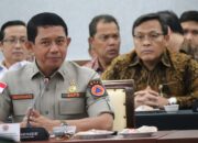 Kepala BNPB Hadiri Forum Dialog Sarasehan dan Terima Anugerah Warga Kehormatan dari Basarnas