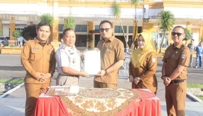 Pemkab Pasbar Terima Sertifikat dan Hibah Tanah Percepatan Pembangunan Sekolah Rakyat