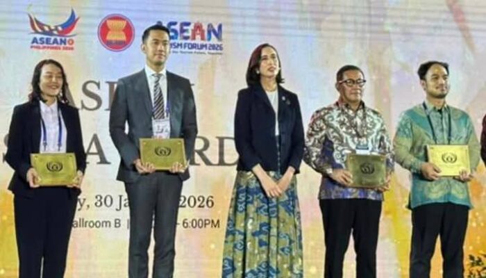 Bukittinggi Raih Penghargaan The 5th ASEAN Clean Tourist City Award
