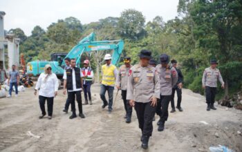 Korps Brimob Polri Tinjau Progres Rehab Rekon Jembatan Kembar Padang Panjang