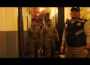 Satpol PP Padang Patroli dan Lakukan Pengawasan Aturan SE Operasional Selama Ramadan