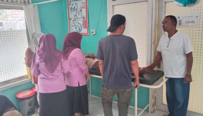 Puluhan Siswa SMAN 1 Sungai Rumbai Diduga Keracunan MBG