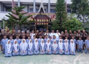 Sambangi SMA 10 Padang, Kajati Sumbar Edukasi Siswa Dorong Peningkatkan Kesadaran Hukum