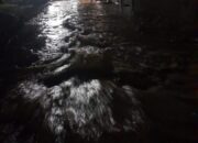 Hujan Deras, Rabu Sore Banjir Kembali Rendam Agam, Jembatan Darurat Hanyut