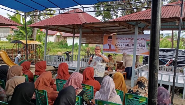 Tingkatkan Ketahanan Pangan Keluarga, Ketua DPRD Sumbar Dorong KWT untuk Produktif