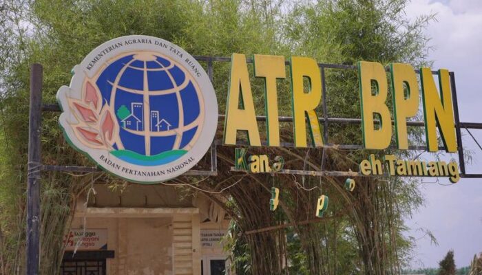 ATR/BPN Pastikan Masyarakat Dapatkan Pelayanan Pertanahan Pascabencana Hidrometeorologi