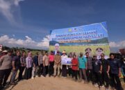 Cindy Monica Salsabila Bantu Alsintan dan Sarana Perikanan untuk Petani Pasbar