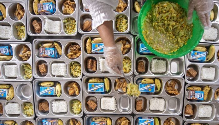 Bentuk Partisipasi Publik, Pemerintah Terima Kritik dan Unggahan Menu MBG