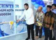 Wali Kota Fadly Amran Resmikan Call Center 1500030