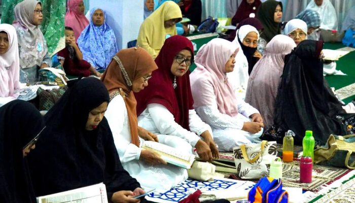 Semarakkan Ramadan, Masjid Nurul Amri Padang Panjang Barat Gelar MTQ Lansia V