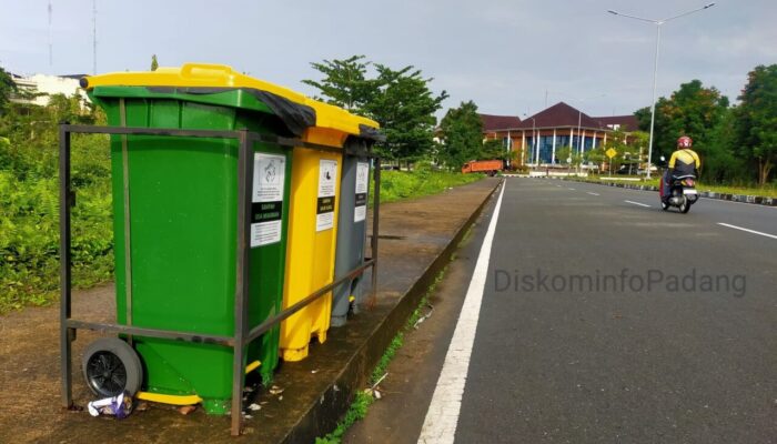 DLH Sediakan Tempat Sampah Terpilah Tersebar di 93 Titik di Kota Padang