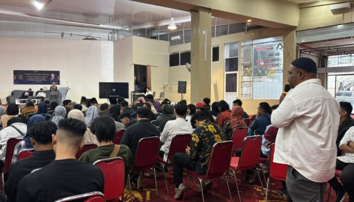 Berdayakan Pemuda, Erick Hamdani Sosialisasikan Perda Ekonomi Kreatif di Padang Panjang